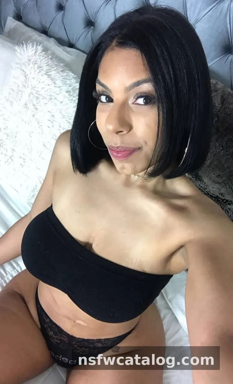Missdes — Seductive Private Collection